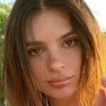Emily Ratajkowski close up