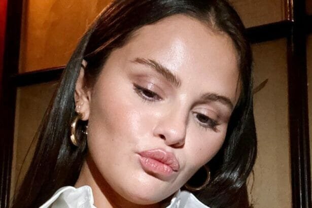 Selena Gomez photo in Paris